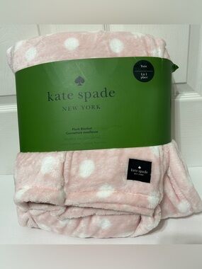 KATE SPADE Plush Blanket Throw Pink White Polka Dots TWIN 68”X90” NEW